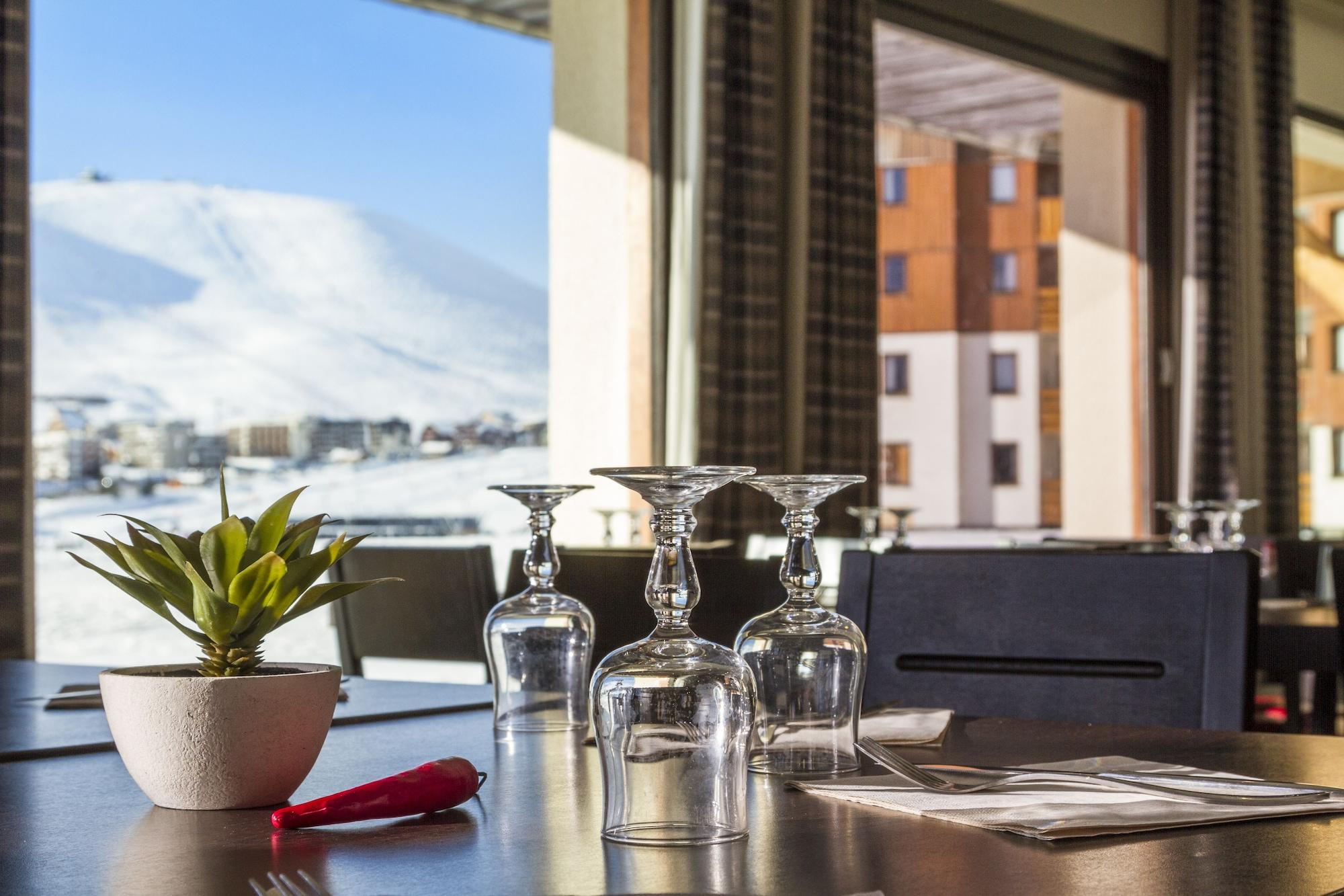 Hotel Club Mmv Les Bergers **** Alpe d'Huez 외부 사진